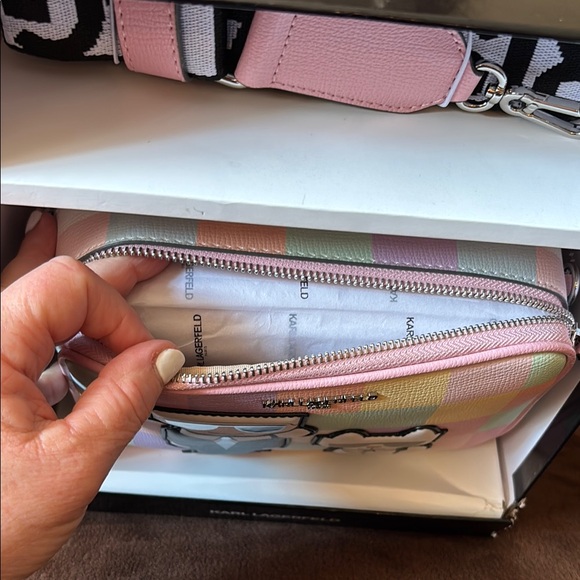 Karl Lagerfeld & Cat Blush Combo Crossbody Bag NIB - Picture 7 of 9